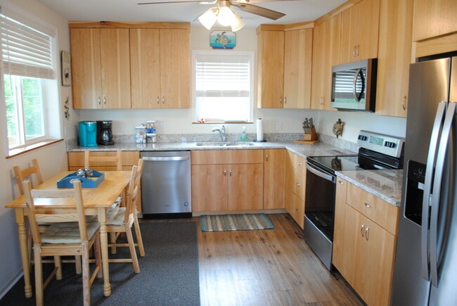 38495 Malcolm Gass Ln, Unit Furnished Apartment in Avenue, MD - Building Photo - Building Photo