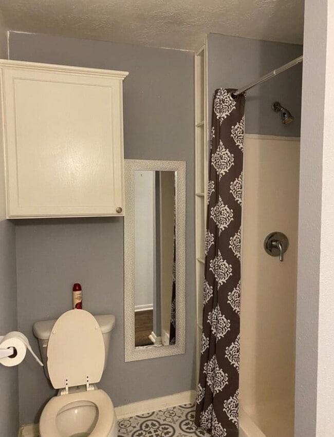 111 E Southland Ave in Alvin, TX - Building Photo - Building Photo