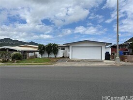 527 Kaumakani St in Honolulu, HI - Building Photo