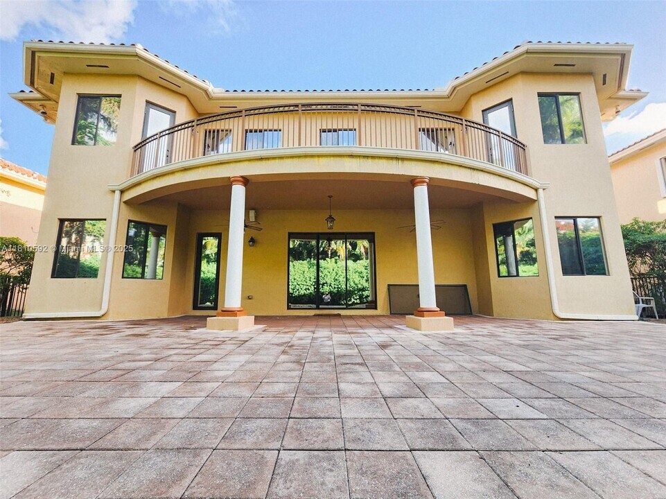 7839 SW 195th Terrace in Cutler Bay, FL - Building Photo