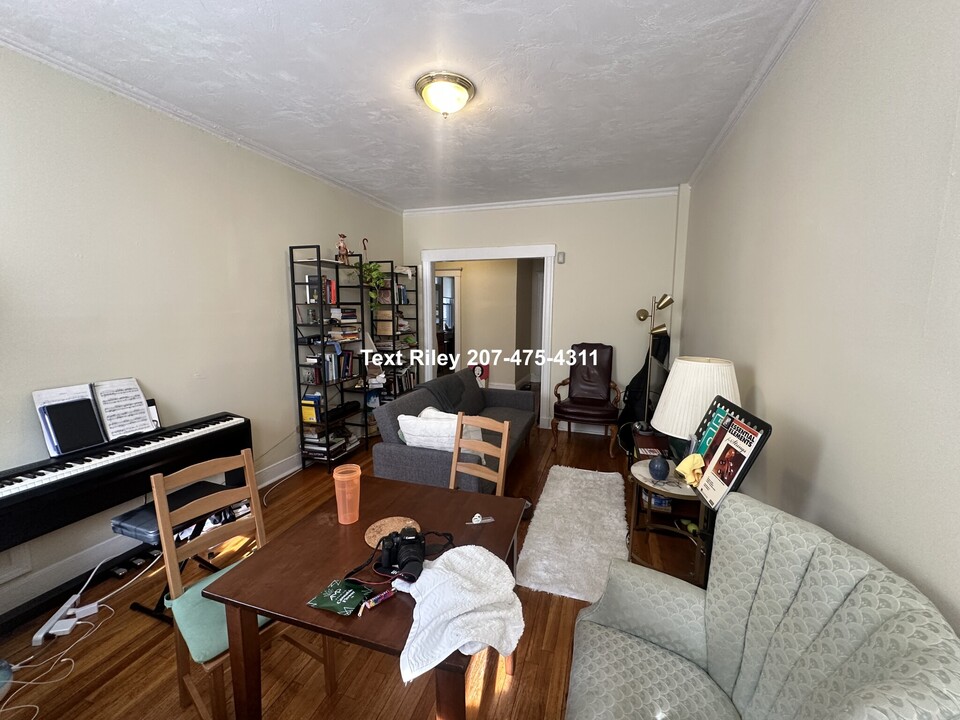 166 Kelton St in Boston, MA - Building Photo