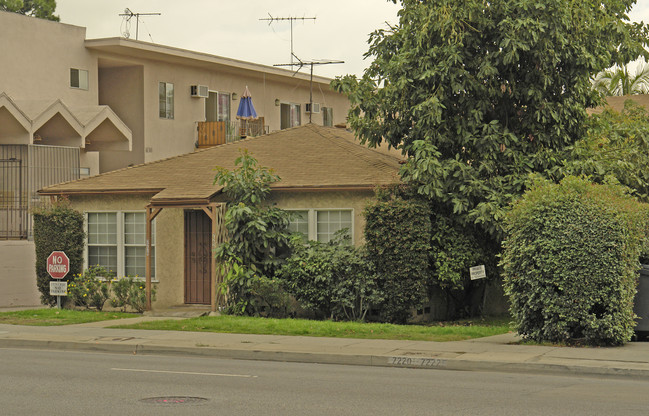 7220 Fountain Ave in Los Angeles, CA - Building Photo - Building Photo