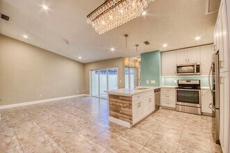 9109 SW 21st St in Boca Raton, FL - Building Photo - Building Photo