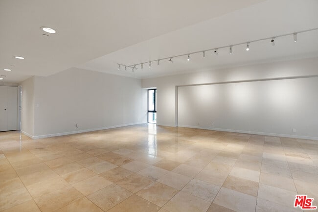 property at 10445 Wilshire Blvd