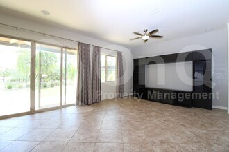 4868 S Quiet Way in Gilbert, AZ - Building Photo - Building Photo