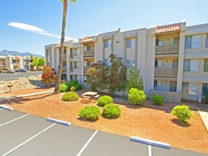 Valley View Apartments in Tucson, AZ - Building Photo - Building Photo