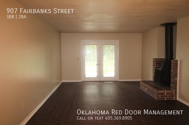 907 Fairbanks St in Yukon, OK - Building Photo - Building Photo