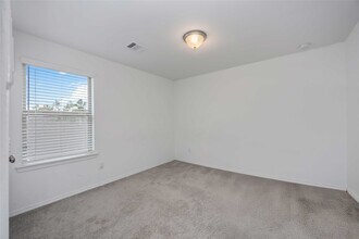 22308 Auburn Cabin Ln in Porter, TX - Building Photo - Building Photo