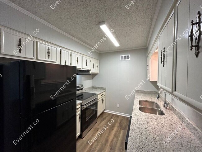 6787 Pleasant Hill Rd in Olive Branch, MS - Building Photo - Building Photo