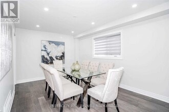 165 Minglehaze Dr in Toronto, ON - Building Photo - Building Photo