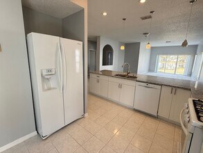 5773 Parkview Lake Dr in Orlando, FL - Foto de edificio - Building Photo