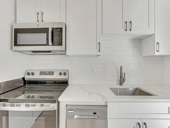 3517 N 16th St in Philadelphia, PA - Foto de edificio - Building Photo