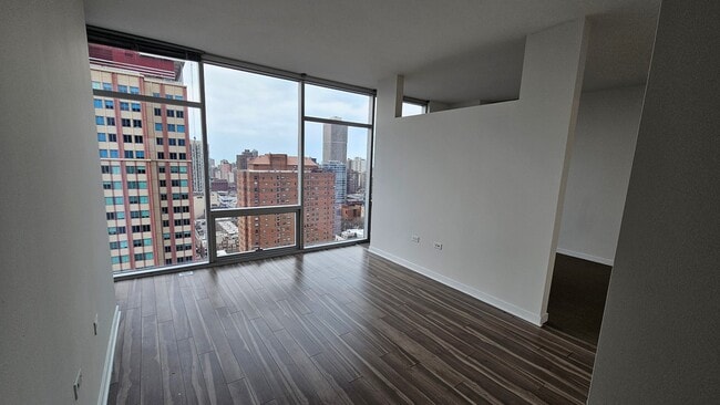 property at 128 W Chicago Ave