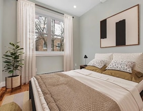 197 E 55th St, Unit 2 in Brooklyn, NY - Foto de edificio - Building Photo