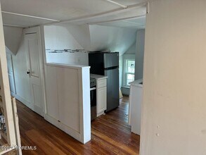 608 Park Pl Ave-Unit -3 in Bradley Beach, NJ - Building Photo - Building Photo