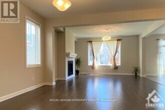 18 Eramosa Cres in Ottawa, ON - Building Photo - Building Photo