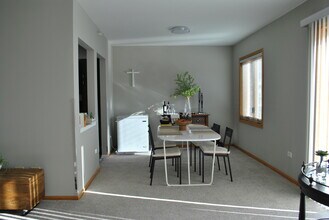 5005 Warren St in Skokie, IL - Building Photo - Building Photo