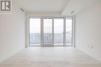 36 Olive Ave in Toronto, ON - Building Photo - Building Photo