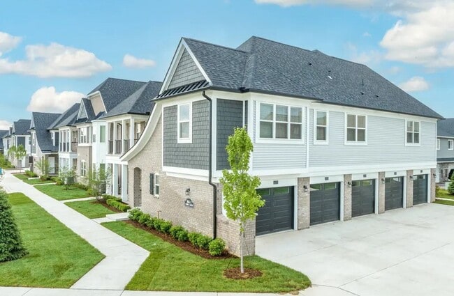 14304 Wexford Dr in Shelby Township, MI - Building Photo - Building Photo