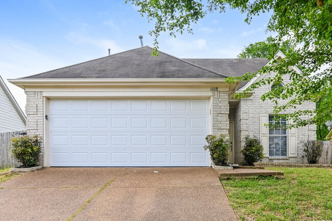 property at 1108 Red Fern Cir W