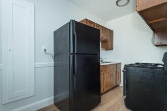 138 Highland Ave in Somerville, MA - Building Photo - Building Photo