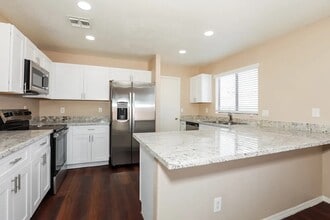 10821 E Arcadia Ave in Mesa, AZ - Building Photo - Building Photo