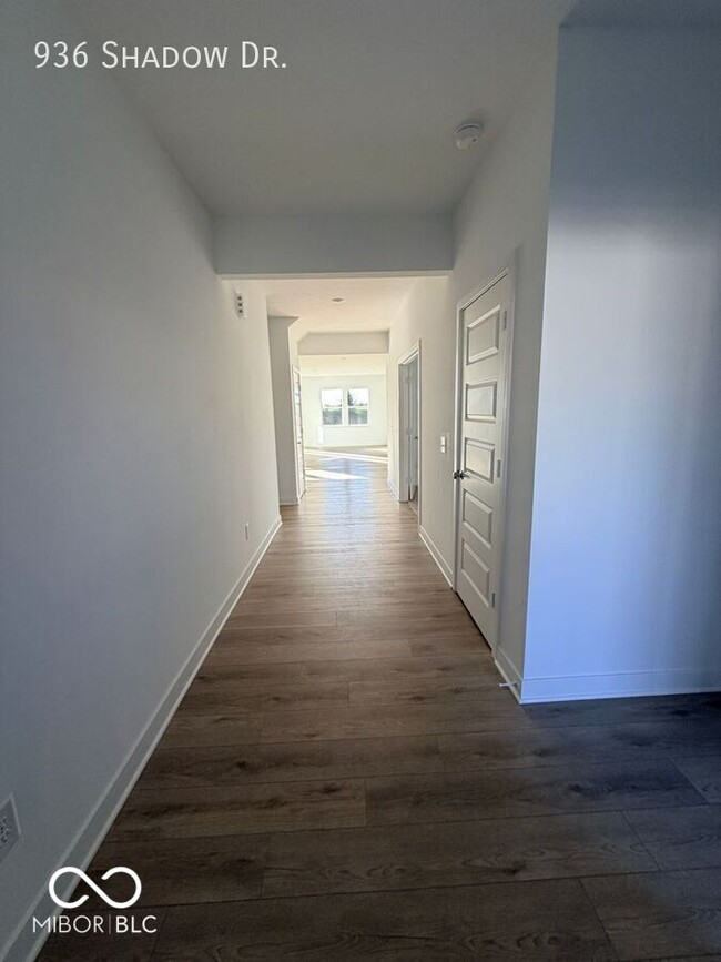 936 Shadow Dr in Danville, IN - Building Photo - Building Photo