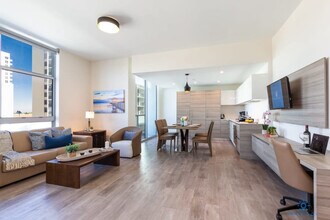 777 N Ocean Dr in Hollywood, FL - Building Photo - Building Photo