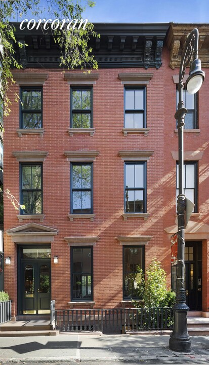 257 West 4th Street in New York, NY - Foto de edificio