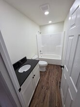 1903 N Jackson St in Athens, TN - Foto de edificio - Building Photo