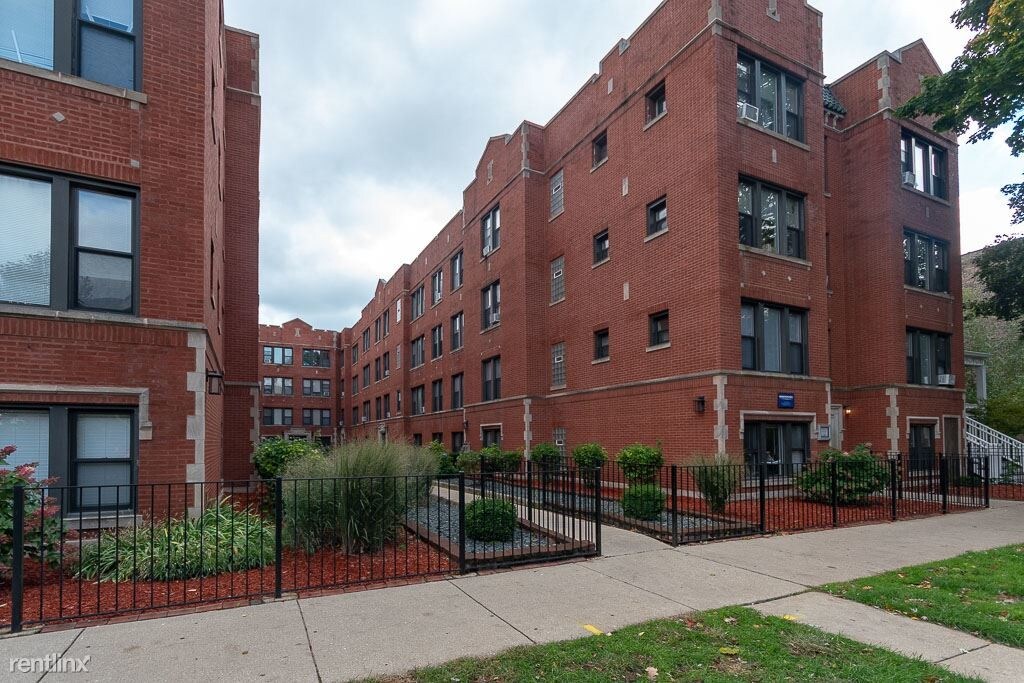39435 N Janssen Ave-Unit -Unit 1E in Chicago, IL - Building Photo