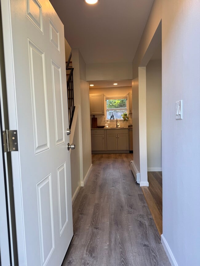 2 Walnut St in Centereach, NY - Building Photo - Building Photo