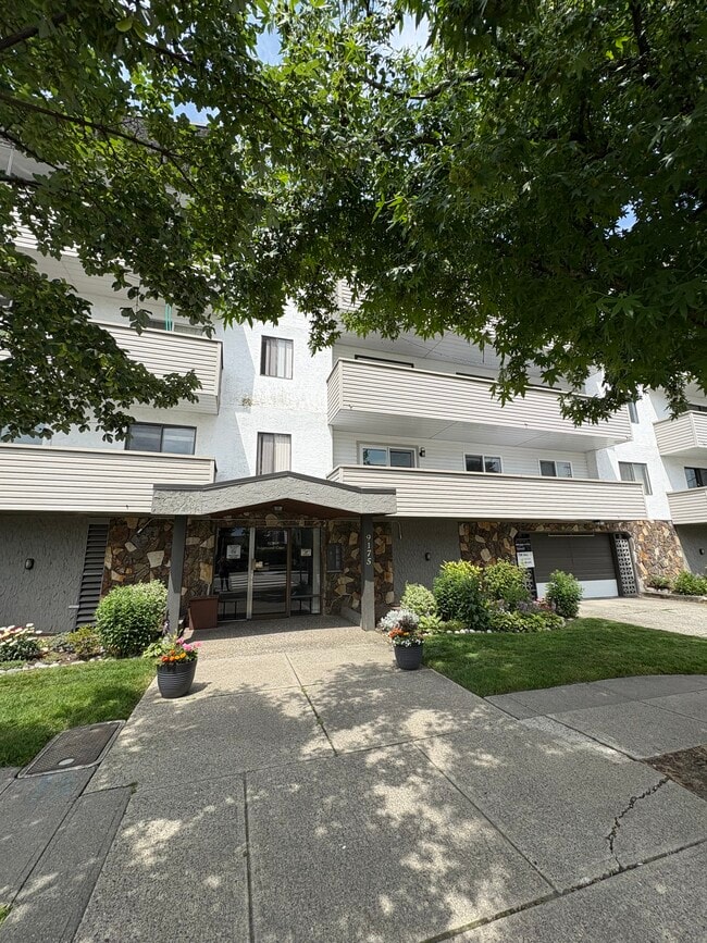 property at 9175 Mary St