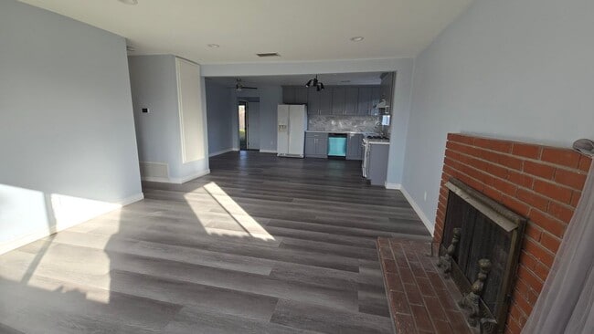 property at 9985 Amherst Ave