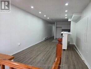 1843 Davenport Rd in Toronto, ON - Building Photo - Building Photo