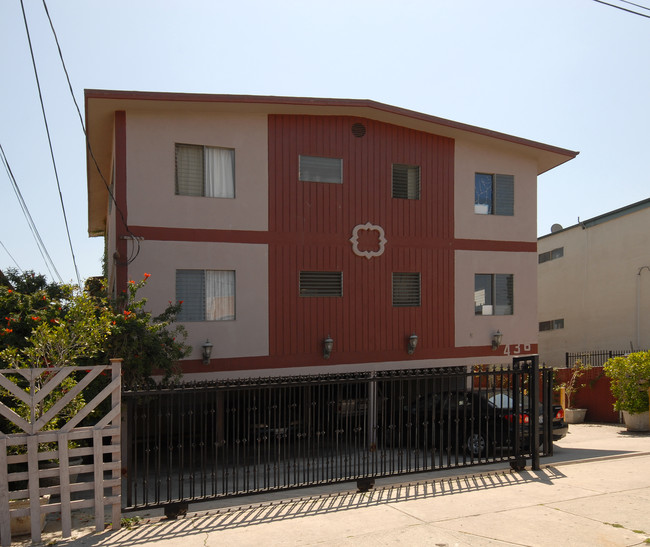 436 Normandie Pl in Los Angeles, CA - Foto de edificio - Building Photo