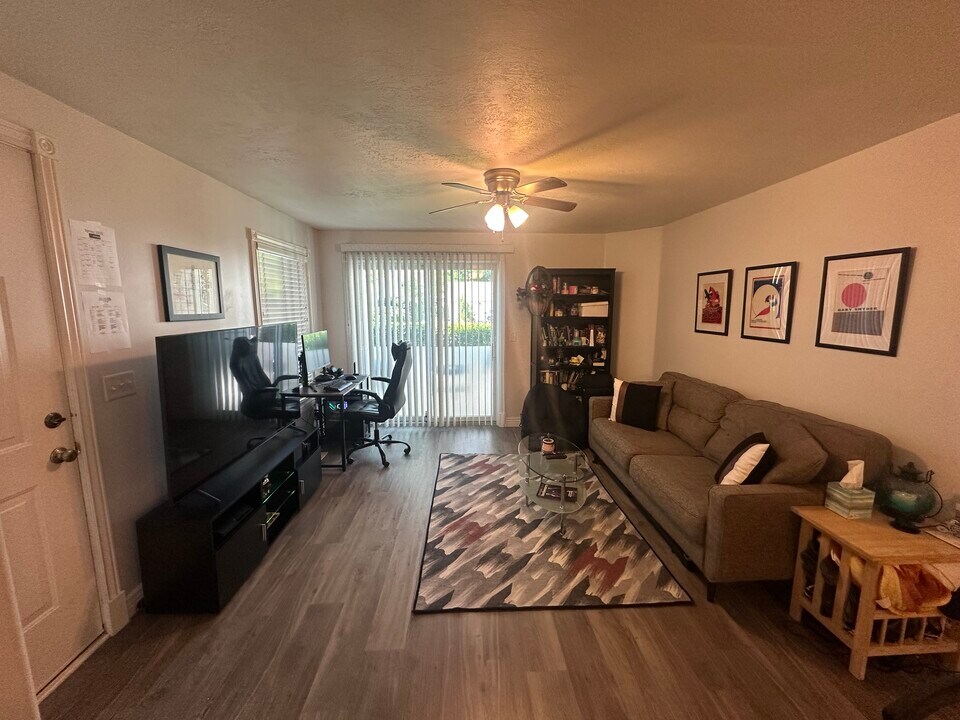 2465 450 S in Springville, UT - Building Photo