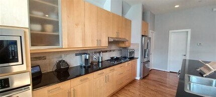 4212 Bowser Ave in Dallas, TX - Building Photo - Building Photo