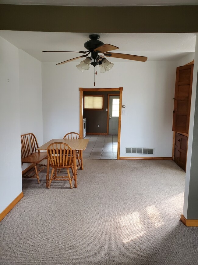 213 Brown St, Unit 213 a