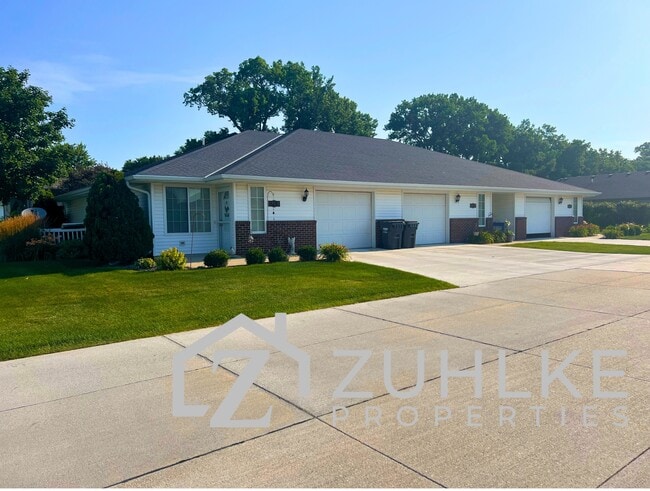 220 N 34th St in Norfolk, NE - Building Photo - Building Photo