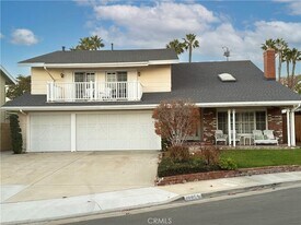 6951 Lawn Haven Dr, Unit 4183 in Huntington Beach, CA - Building Photo