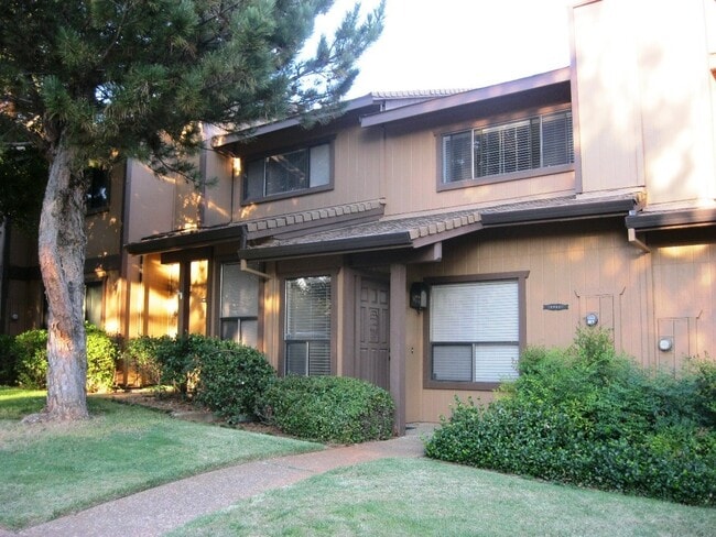 property at 1982 Bechelli Ln