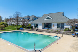 Courtyard Condominium in Chelmsford, MA - Building Photo - Other