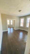 107 Shurtleff St in Chelsea, MA - Building Photo - Building Photo