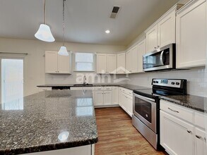 3436 Shady Cove Ct in Belmont, NC - Foto de edificio - Building Photo