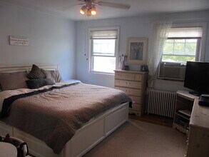 349 Bloomfield Ave in Verona, NJ - Building Photo - Building Photo