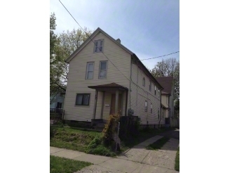 17 2nd St in Rochester, NY - Building Photo