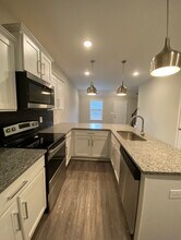 1031 Glenkirk Dr in Clarksville, TN - Building Photo - Building Photo