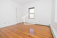 132 Chiswick Rd, Unit 2 in Boston, MA - Building Photo - Building Photo