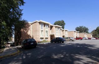 The Huntington Club Apartments